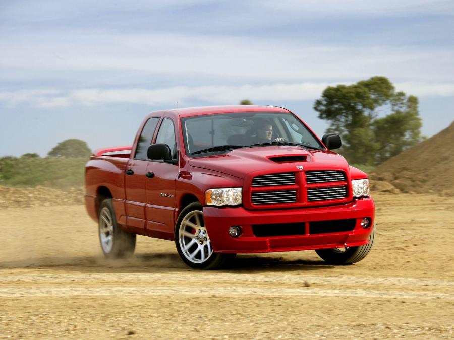  Dodge Ram SRT10 Quad Cab 2004 года  (фото 6 из 9)